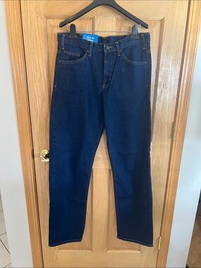 Rugged Wear Men's Straight Fit Jeans in Dark Indigo